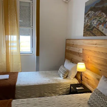 ゲストハウス The Tiles House ファロ