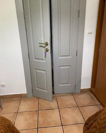 ゲストハウス The Tiles House